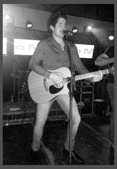 Léo Monteiro e Banda
